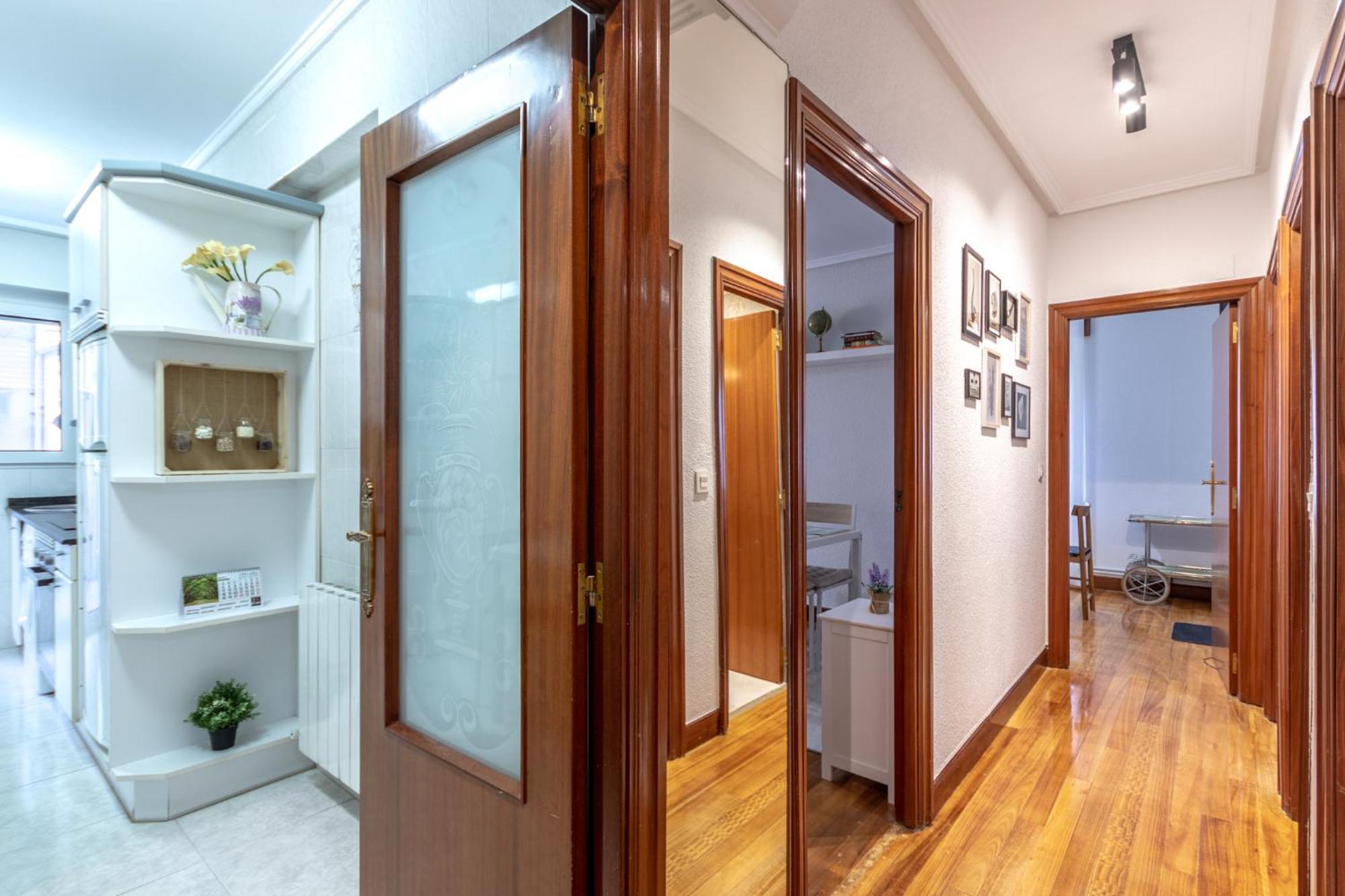 Etxebarria Apartment By People Rentals Bilbao Ngoại thất bức ảnh